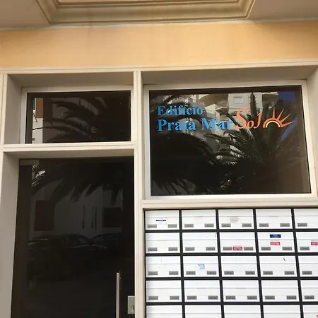 1c Mar Sol - Casas & Papeis Armação de Pêra