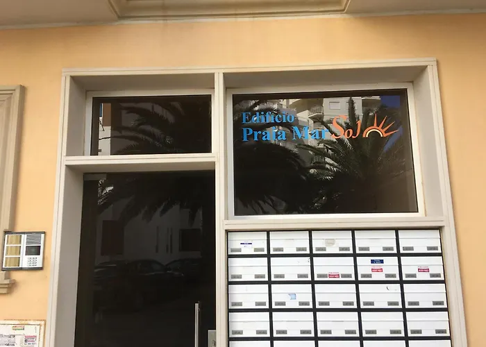 1c Mar Sol - Casas & Papeis Armação de Pêra